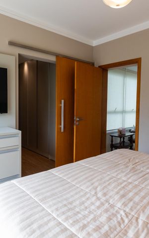 Casa de condomínio à venda com 275m², 3 quartos e 3 vagas Casa de condomínio à venda com 275m², 3 quartos e 3 vagasSuíte 1
