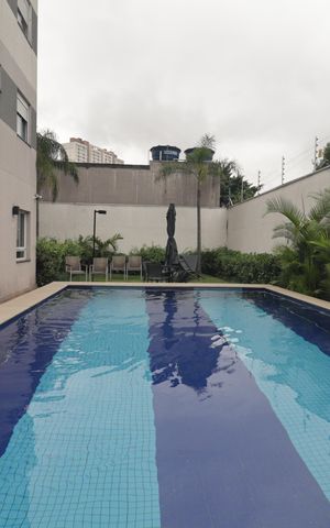 Apartamento à venda com 24m², 1 quarto e sem vagaÁrea comum - Piscina