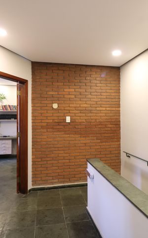 Casa para alugar com 187m², 3 quartos e 2 vagasCorredor