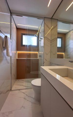 Apartamento à venda com 153m², 3 quartos e 3 vagas Apartamento à venda com 153m², 3 quartos e 3 vagasBanheiro
