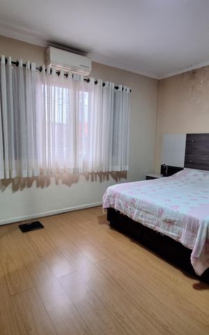 Casa à venda com 187m², 3 quartos e 2 vagas Casa à venda com 187m², 3 quartos e 2 vagasQuarto 3