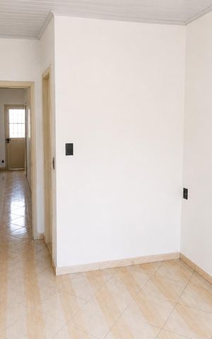 Casa à venda com 128m², 2 quartos e 1 vaga
