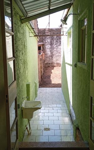 Casa à venda com 128m², 2 quartos e 1 vaga