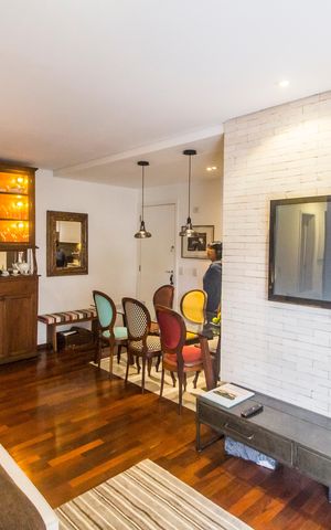 Apartamento à venda com 141m², 2 quartos e 1 vaga Apartamento à venda com 141m², 2 quartos e 1 vagaSala