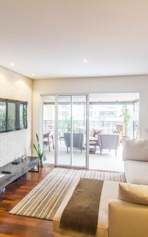 Apartamento à venda com 141m², 2 quartos e 1 vaga Apartamento à venda com 141m², 2 quartos e 1 vagaSala