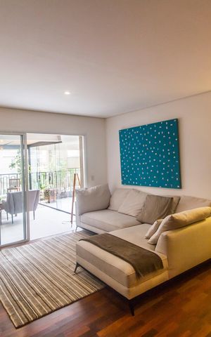 Apartamento à venda com 141m², 2 quartos e 1 vaga Apartamento à venda com 141m², 2 quartos e 1 vagaSala