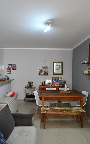 Apartamento para alugar com 70m², 2 quartos e 2 vagasSala