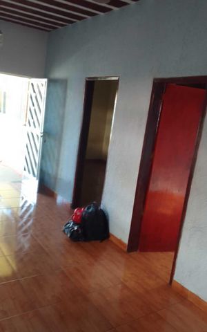 Casa para alugar com 100m², 2 quartos e 2 vagas Casa para alugar com 100m², 2 quartos e 2 vagasQuarto