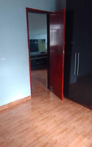 Casa para alugar com 100m², 2 quartos e 2 vagas Casa para alugar com 100m², 2 quartos e 2 vagasQuarto