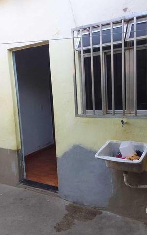 Casa para alugar com 100m², 2 quartos e 2 vagas Casa para alugar com 100m², 2 quartos e 2 vagasÁrea externa