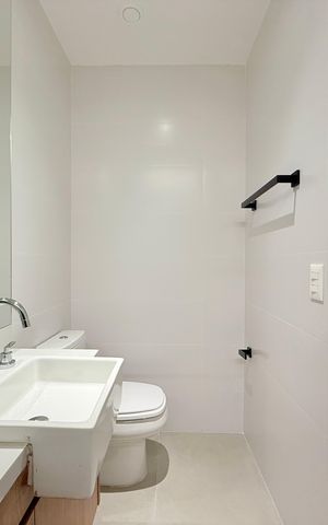 Apartamento para alugar com 78m², 2 quartos e 2 vagas Apartamento para alugar com 78m², 2 quartos e 2 vagasBanheiro Social