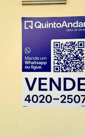 Casa à venda com 221m², 2 quartos e 3 vagas Casa à venda com 221m², 2 quartos e 3 vagasPlaca