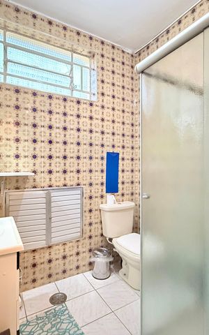 Casa à venda com 221m², 2 quartos e 3 vagas Casa à venda com 221m², 2 quartos e 3 vagasBanheiro Suíte 1
