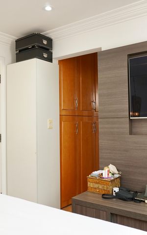 Apartamento à venda com 240m², 4 quartos e 3 vagas Apartamento à venda com 240m², 4 quartos e 3 vagasSuíte 4