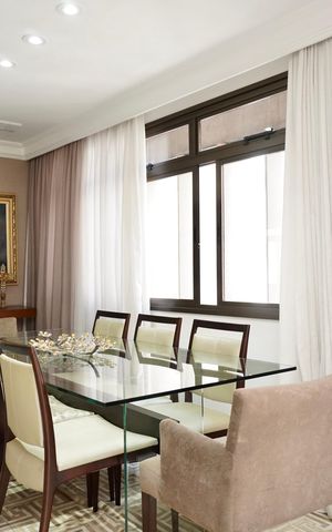 Apartamento à venda com 240m², 4 quartos e 3 vagas Apartamento à venda com 240m², 4 quartos e 3 vagasCopa