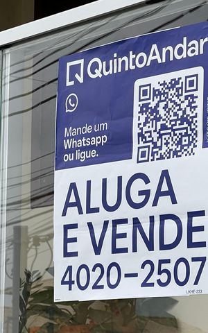 Casa à venda com 85m², 3 quartos e 1 vaga Casa à venda com 85m², 3 quartos e 1 vagaPlaca QuintoAndar