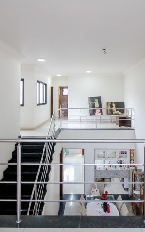Casa à venda com 220m², 4 quartos e 5 vagasSuite 1 
