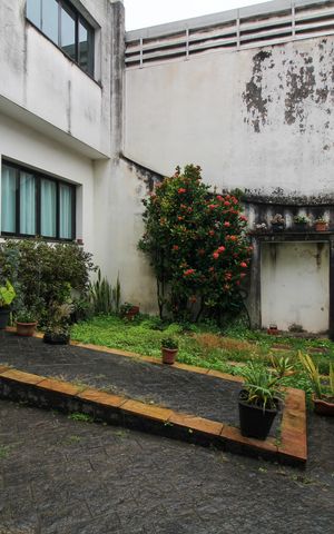 Casa à venda com 220m², 4 quartos e 5 vagasGaragem e Fachada