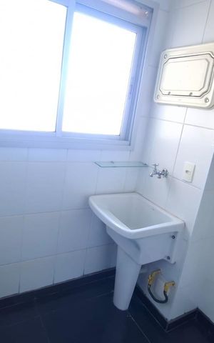 Apartamento para alugar com 65m², 2 quartos e 1 vaga Apartamento para alugar com 65m², 2 quartos e 1 vagaÁrea de serviço