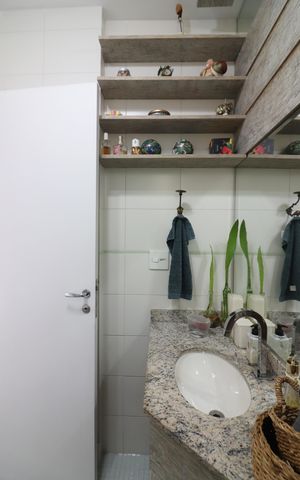 Apartamento à venda com 200m², 3 quartos e 2 vagasBanheiro Cobertura 