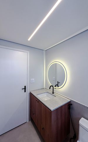 Apartamento à venda com 74m², 2 quartos e 1 vaga Apartamento à venda com 74m², 2 quartos e 1 vagaBanheiro