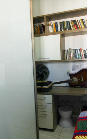 Casa à venda com 255m², 3 quartos e 2 vagas Casa à venda com 255m², 3 quartos e 2 vagasQuarto 2