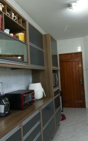 Casa à venda com 255m², 3 quartos e 2 vagas Casa à venda com 255m², 3 quartos e 2 vagasCozinha