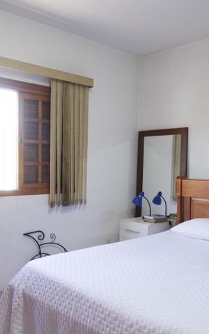 Casa à venda com 255m², 3 quartos e 2 vagas Casa à venda com 255m², 3 quartos e 2 vagasQuarto 3