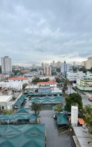 Apartamento à venda com 71m², 2 quartos e 1 vaga Apartamento à venda com 71m², 2 quartos e 1 vagaVaranda