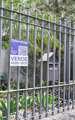 Apartamento à venda com 100m², 3 quartos e 1 vaga Apartamento à venda com 100m², 3 quartos e 1 vagaPlaca