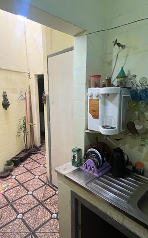 Apartamento à venda com 100m², 2 quartos e sem vaga Apartamento à venda com 100m², 2 quartos e sem vagaCozinha