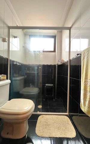 Apartamento à venda com 100m², 3 quartos e 1 vaga Apartamento à venda com 100m², 3 quartos e 1 vagaBanheiro da Suíte