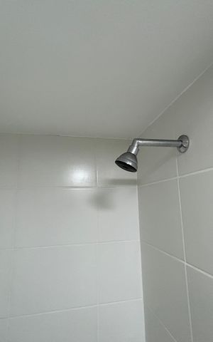 Apartamento à venda com 57m², 2 quartos e 1 vagaBanheiro Social