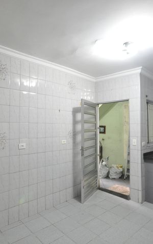 Casa à venda com 220m², 2 quartos e 1 vagaCozinha