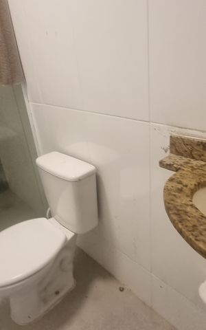 Casa de condomínio à venda com 150m², 3 quartos e 1 vagaBanheiro