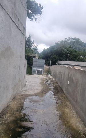 Casa de condomínio à venda com 150m², 3 quartos e 1 vagaÁrea externa