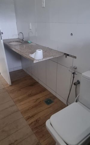 Casa de condomínio à venda com 150m², 3 quartos e 1 vagaBanheiro