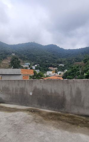 Casa de condomínio à venda com 150m², 3 quartos e 1 vagaÁrea externa