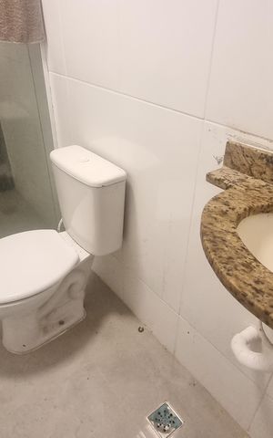 Casa de condomínio à venda com 150m², 3 quartos e 1 vagaBanheiro