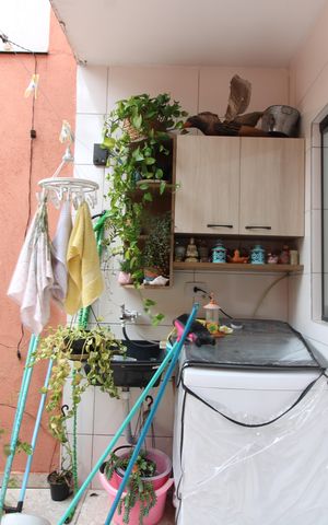 Casa à venda com 120m², 3 quartos e 2 vagasÁrea de Serviço