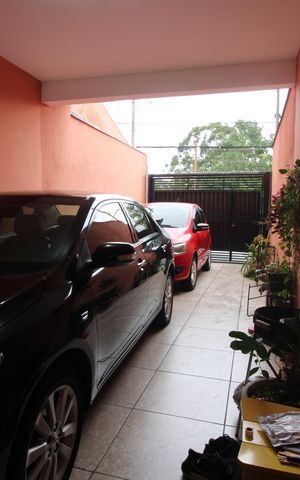 Casa à venda com 120m², 3 quartos e 2 vagasgaragem