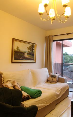 Casa à venda com 120m², 3 quartos e 2 vagassala