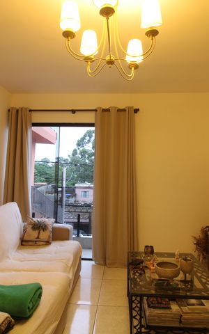Casa à venda com 120m², 3 quartos e 2 vagassala