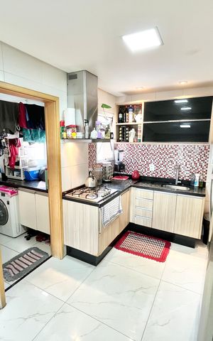 Apartamento à venda com 85m², 2 quartos e 2 vagas Apartamento à venda com 85m², 2 quartos e 2 vagasCozinha