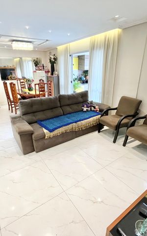 Apartamento à venda com 85m², 2 quartos e 2 vagas Apartamento à venda com 85m², 2 quartos e 2 vagasSala
