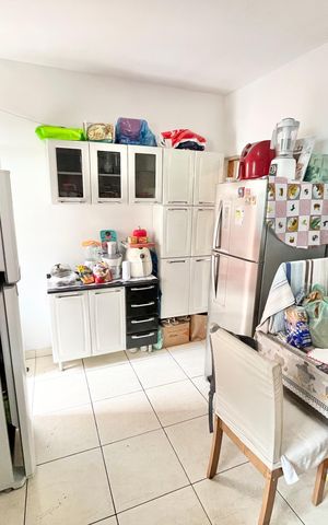 Casa à venda com 240m², 4 quartos e 6 vagasCozinha 2