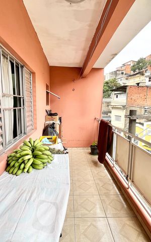 Casa à venda com 240m², 4 quartos e 6 vagasVaranda
