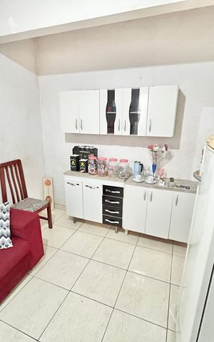 Casa à venda com 240m², 4 quartos e 6 vagasCozinha 3