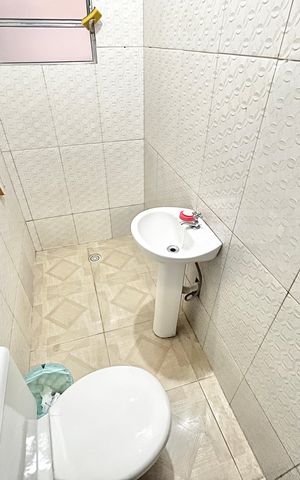 Casa à venda com 240m², 4 quartos e 6 vagasBanheiro da Suíte 4