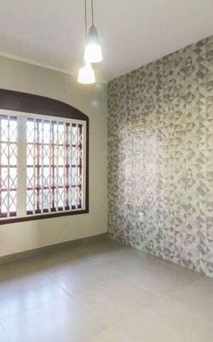 Casa para alugar com 193m², 3 quartos e 2 vagas Casa para alugar com 193m², 3 quartos e 2 vagasSala 1